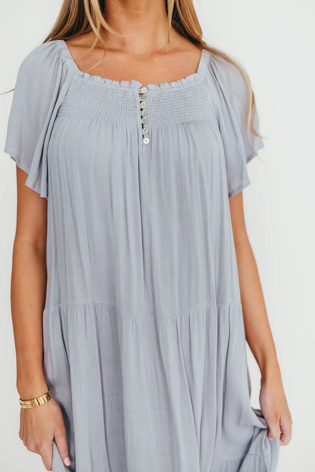 Eloise Flutter Sleeve Midi Dress in Slate