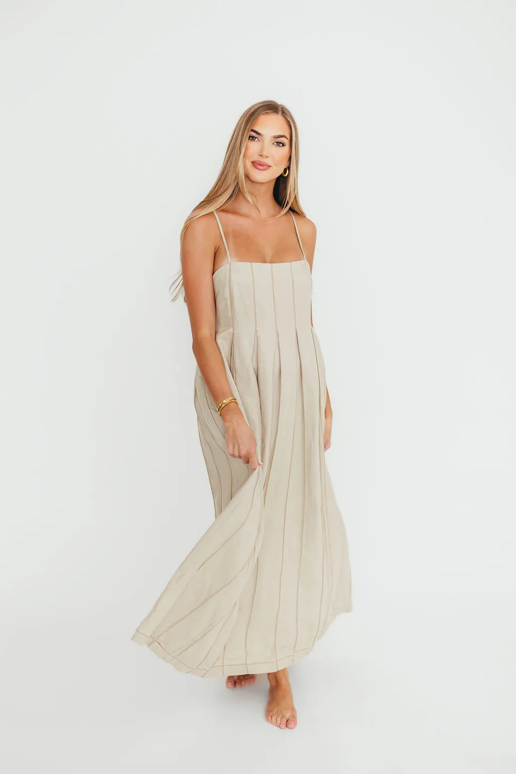 Mei Linen Stitch Maxi Dress in Khaki